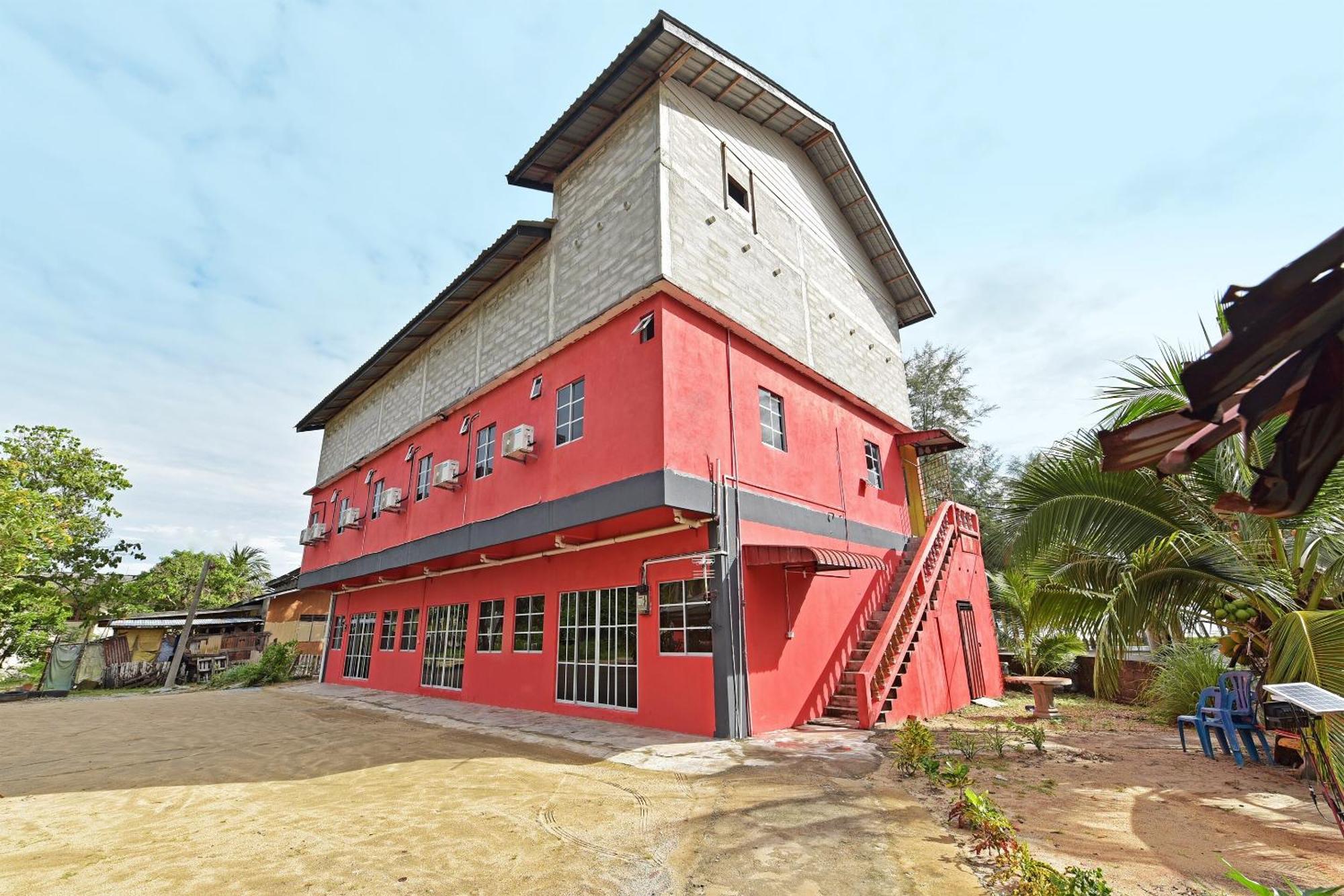 Capital O 90664 Rabi Hotel Kota Bharu Zewnętrze zdjęcie
