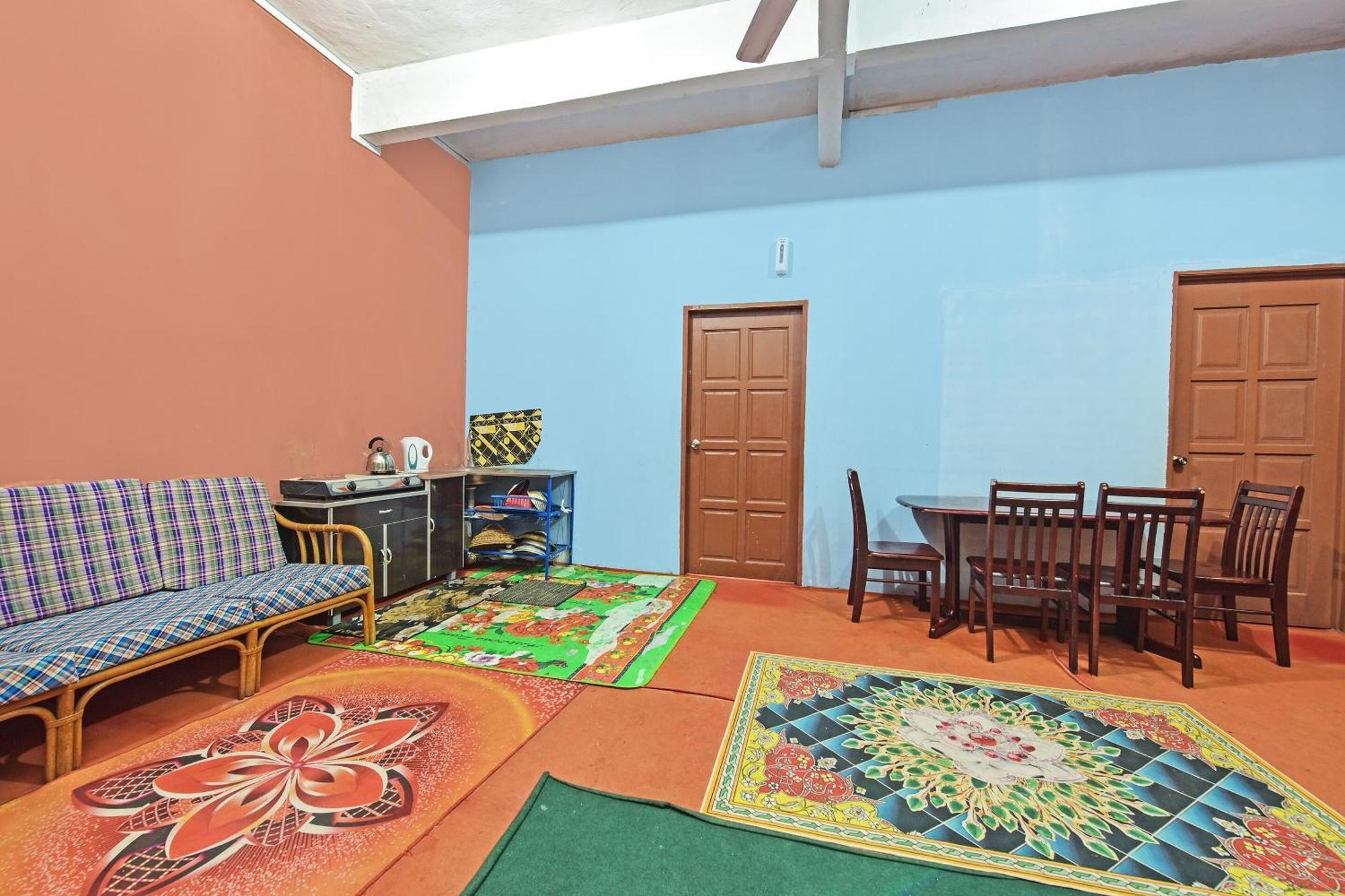 Capital O 90664 Rabi Hotel Kota Bharu Zewnętrze zdjęcie